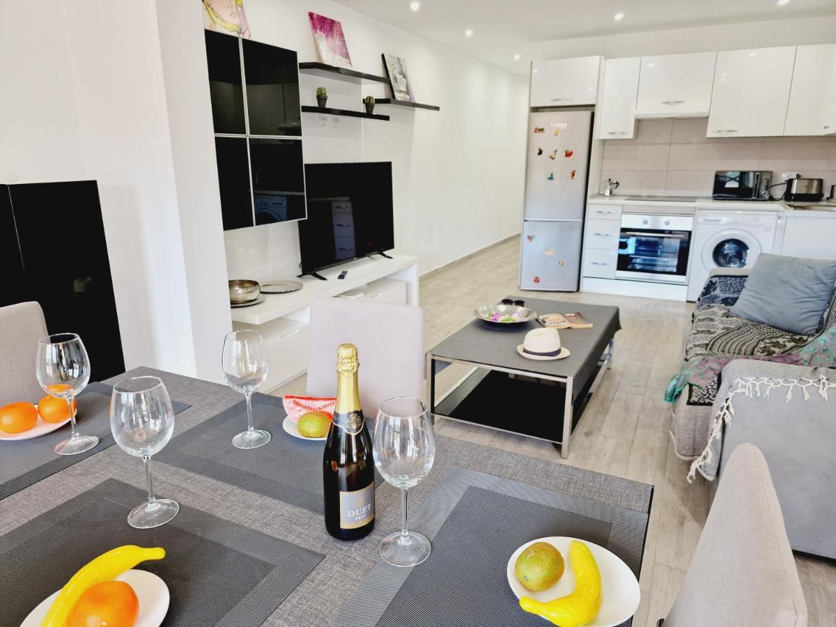 Luxury San Marino Apartment & Pool View Los Cristianos  Luaran gambar